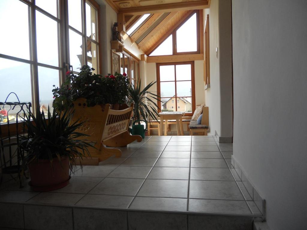 Ferienwohnungen/Holiday Apartments Lederer Reisach Værelse billede