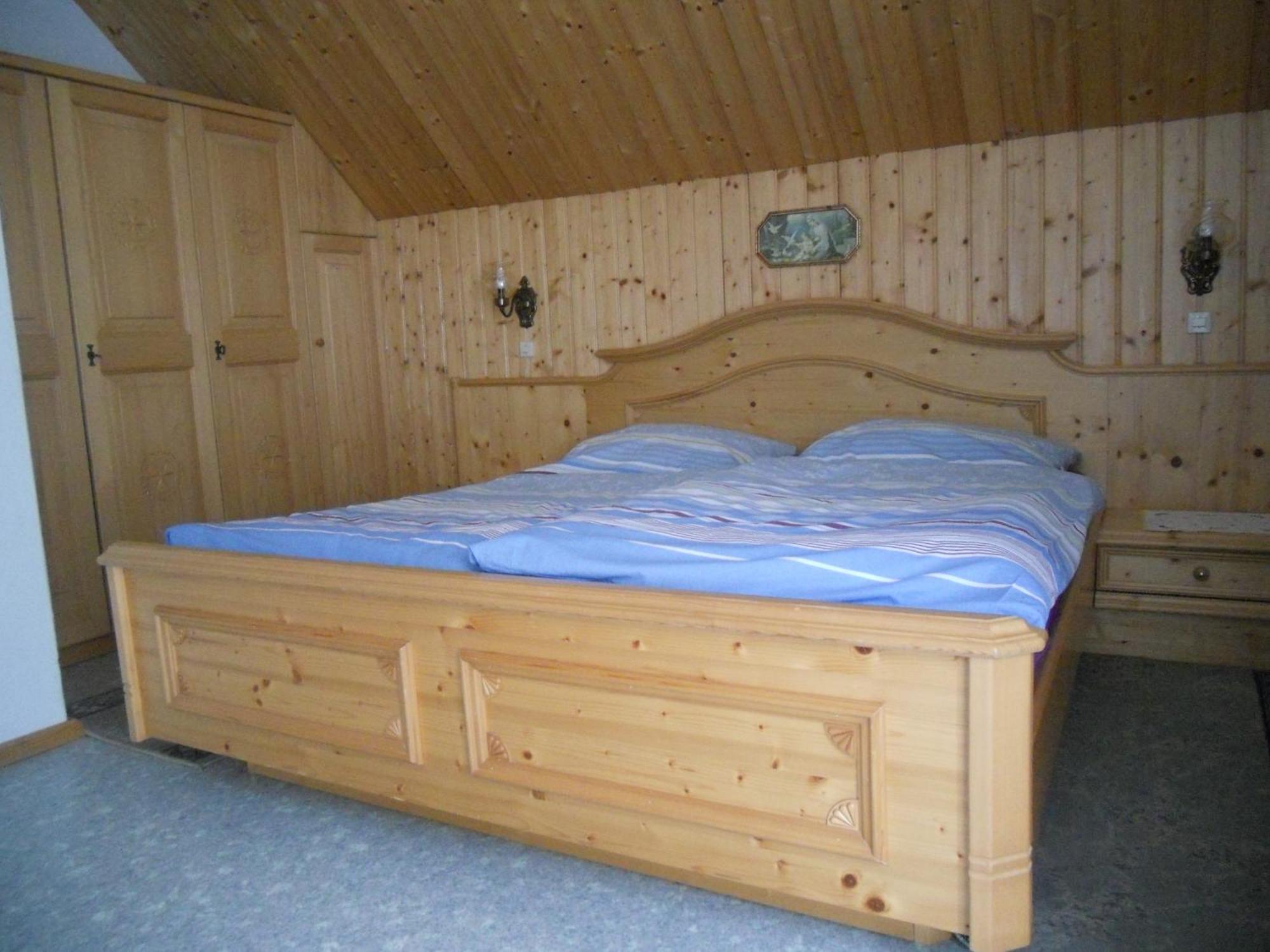 Ferienwohnungen/Holiday Apartments Lederer Reisach Eksteriør billede